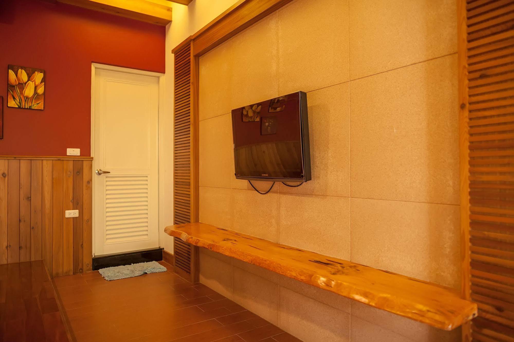 山久蒔x勺光 Bed and Breakfast Yuchi Eksteriør billede